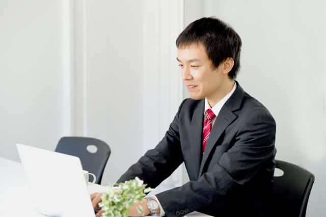 残業管理の効率化に向けた社労士相談の具体的な進め方